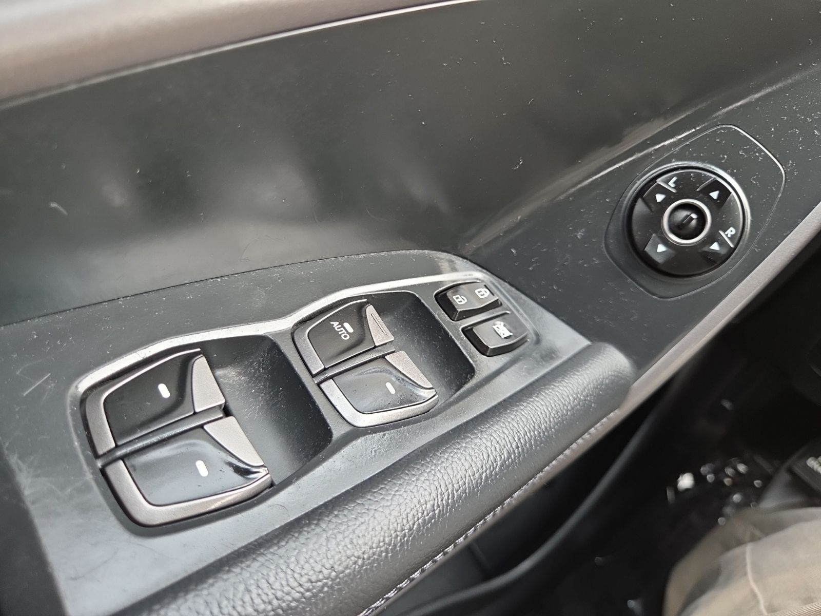 Used 2013 Black Hyundai 2.0L Turbo image 19