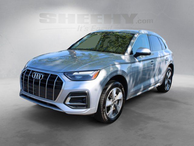 Used 2025  Audi 40 Premium Plus image 16