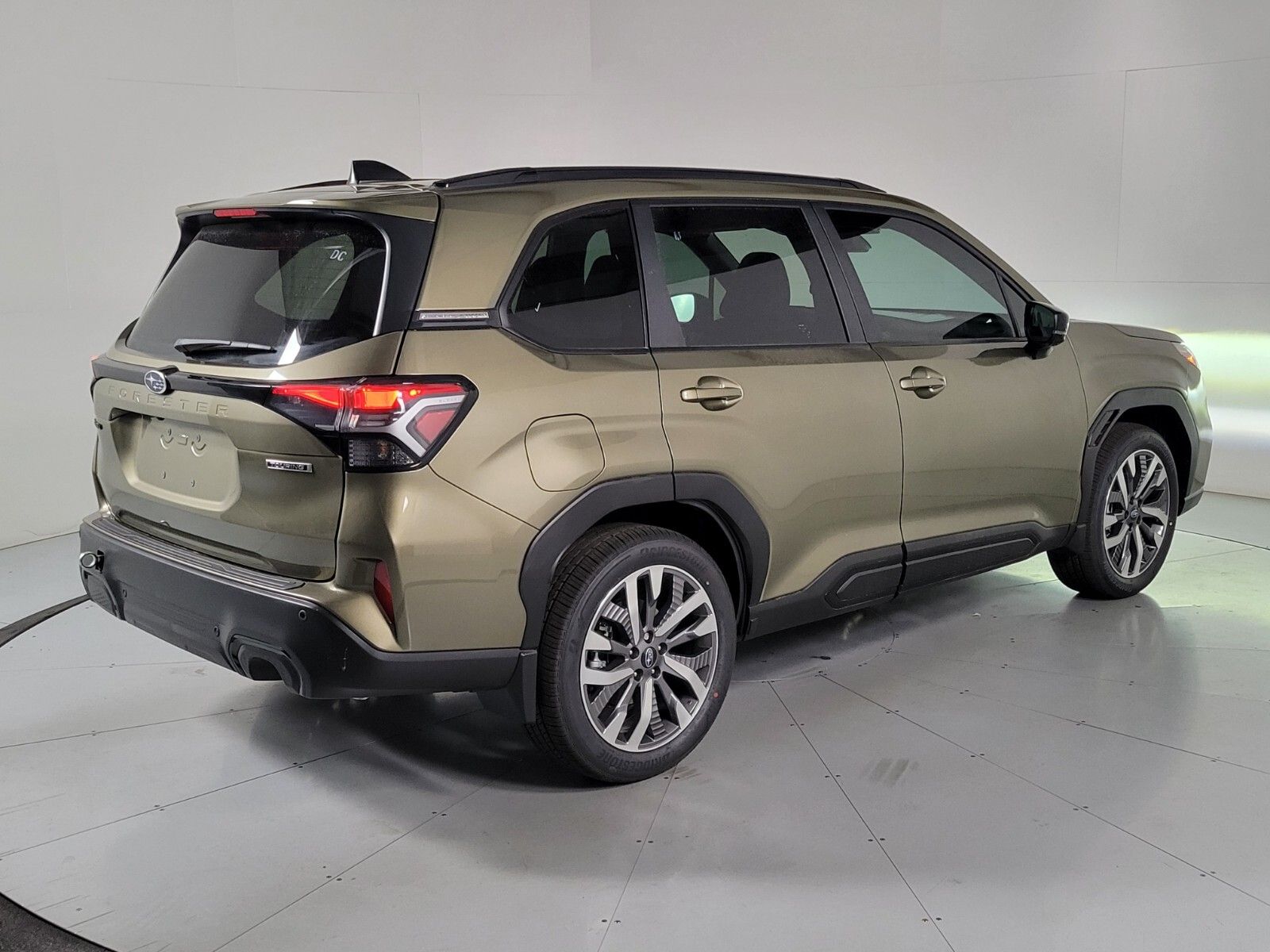 2025 Subaru Forester Touring 4