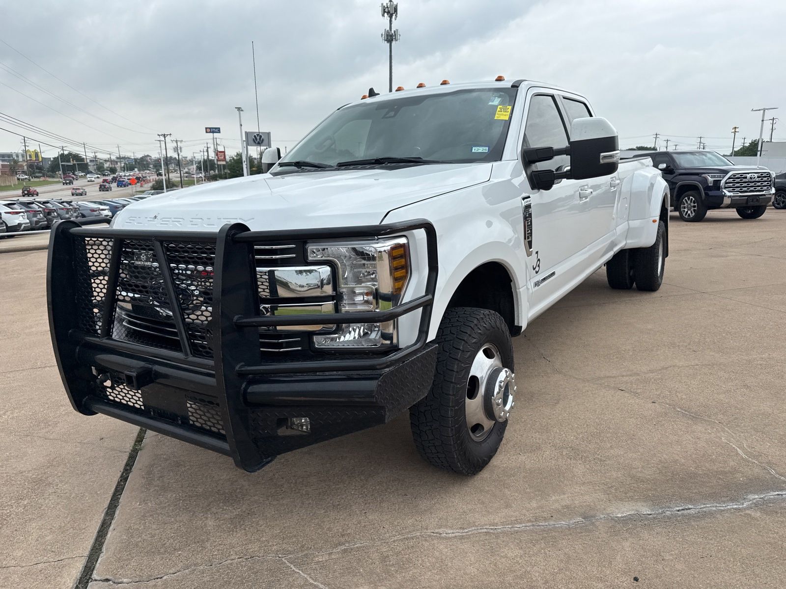 View vehicle photo 3