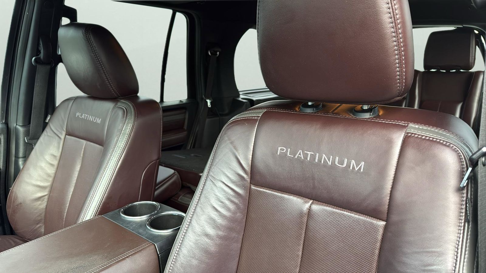 Used Car 2016 Ford Expedition  Platinum For Sale Under $20,000 In Austin, Texas