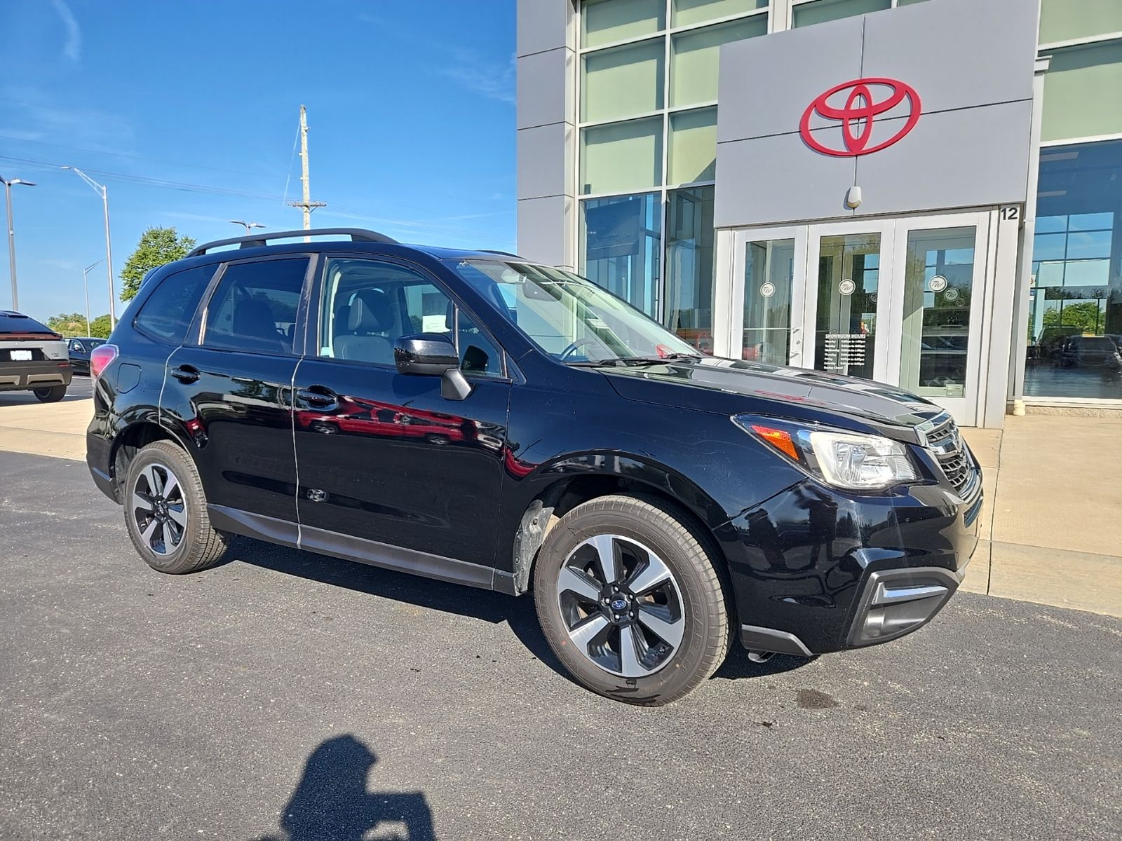 Used 2017 Subaru Forester Premium with VIN JF2SJAGC3HH494249 for sale in Whitestown, IN