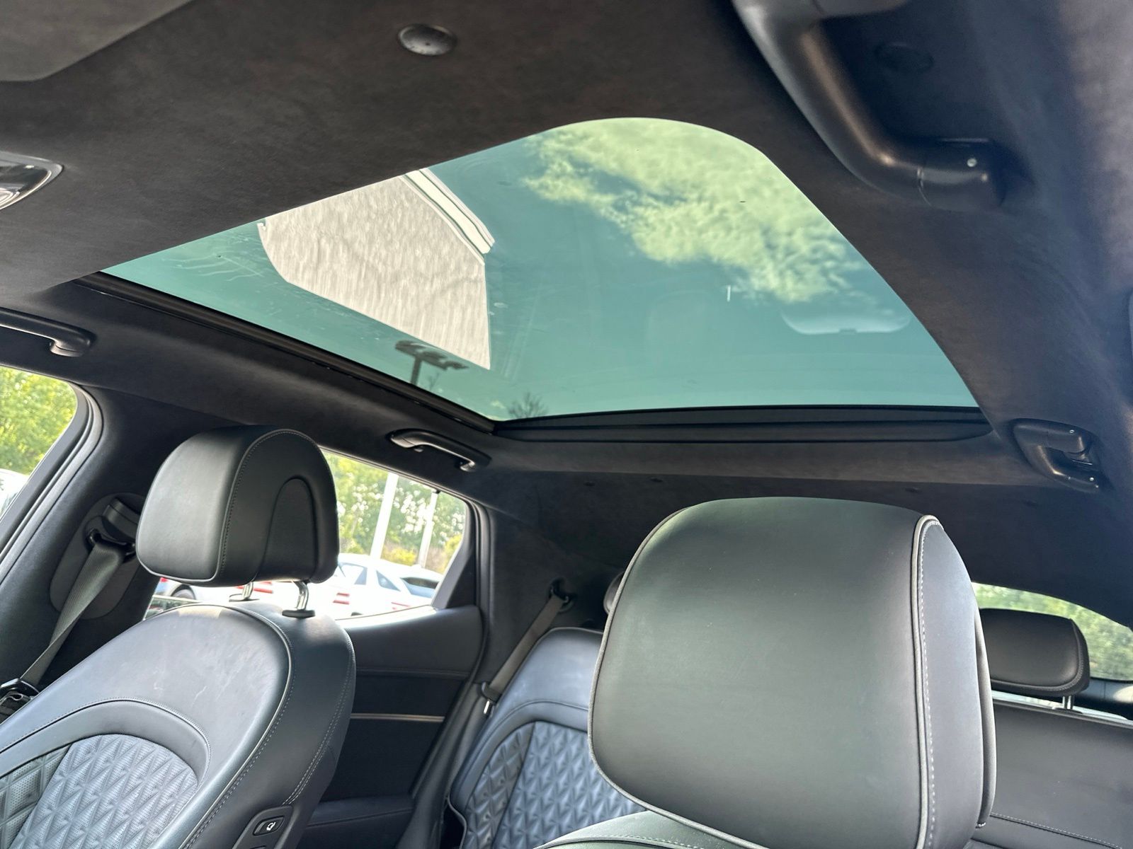 Used 2023 Silver Genesis Performance image 9