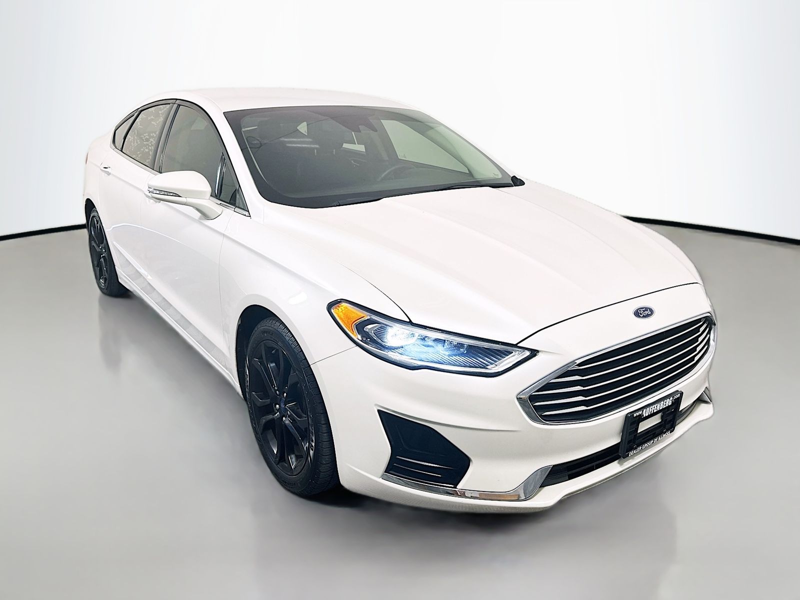 White Platinum Clearcoat Metallic 2020 Ford Fusion Sedan Front-Wheel Drive 6-Speed Automatic