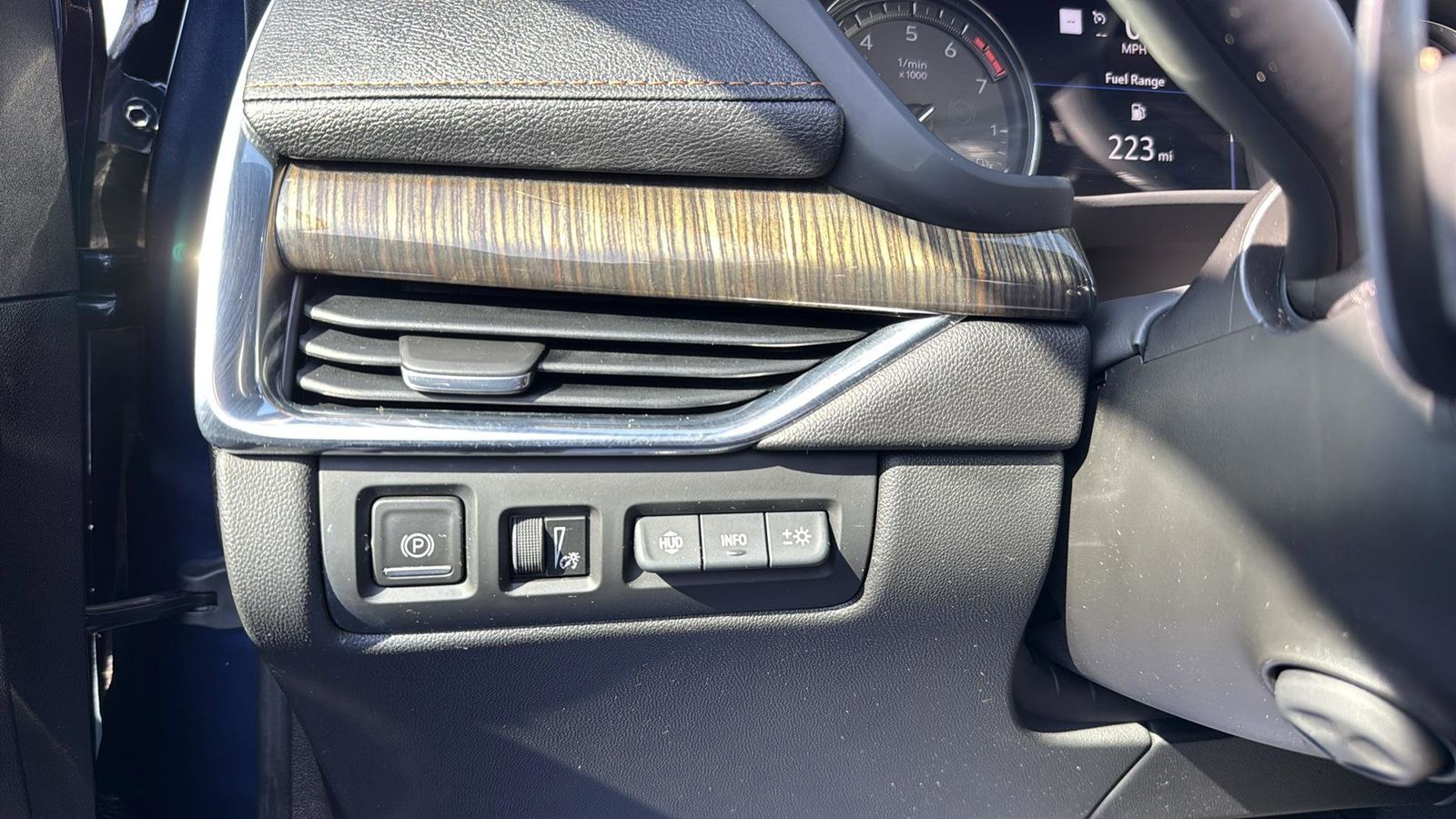 Used Car 2020 Cadillac Xt4  Premium Luxury For Sale Under $20,000 In Austin, Texas