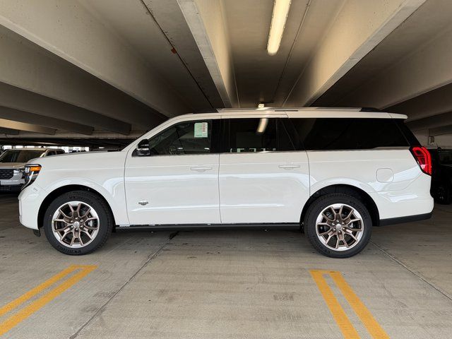 New 2026 Star White Metallic Tri-Coat Ford King Ranch image 4