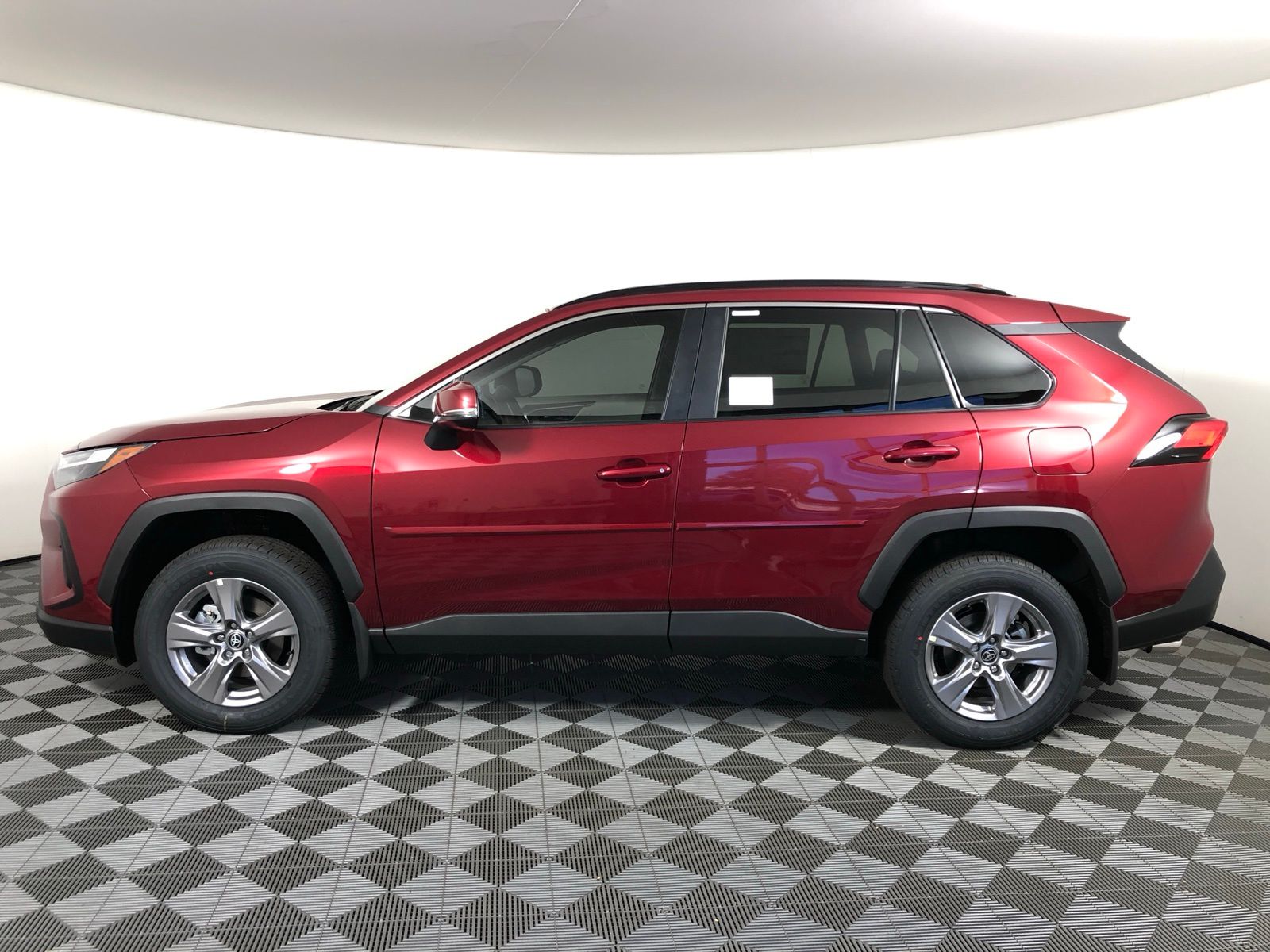 Thumbnail: 2025 Toyota RAV4 - 8