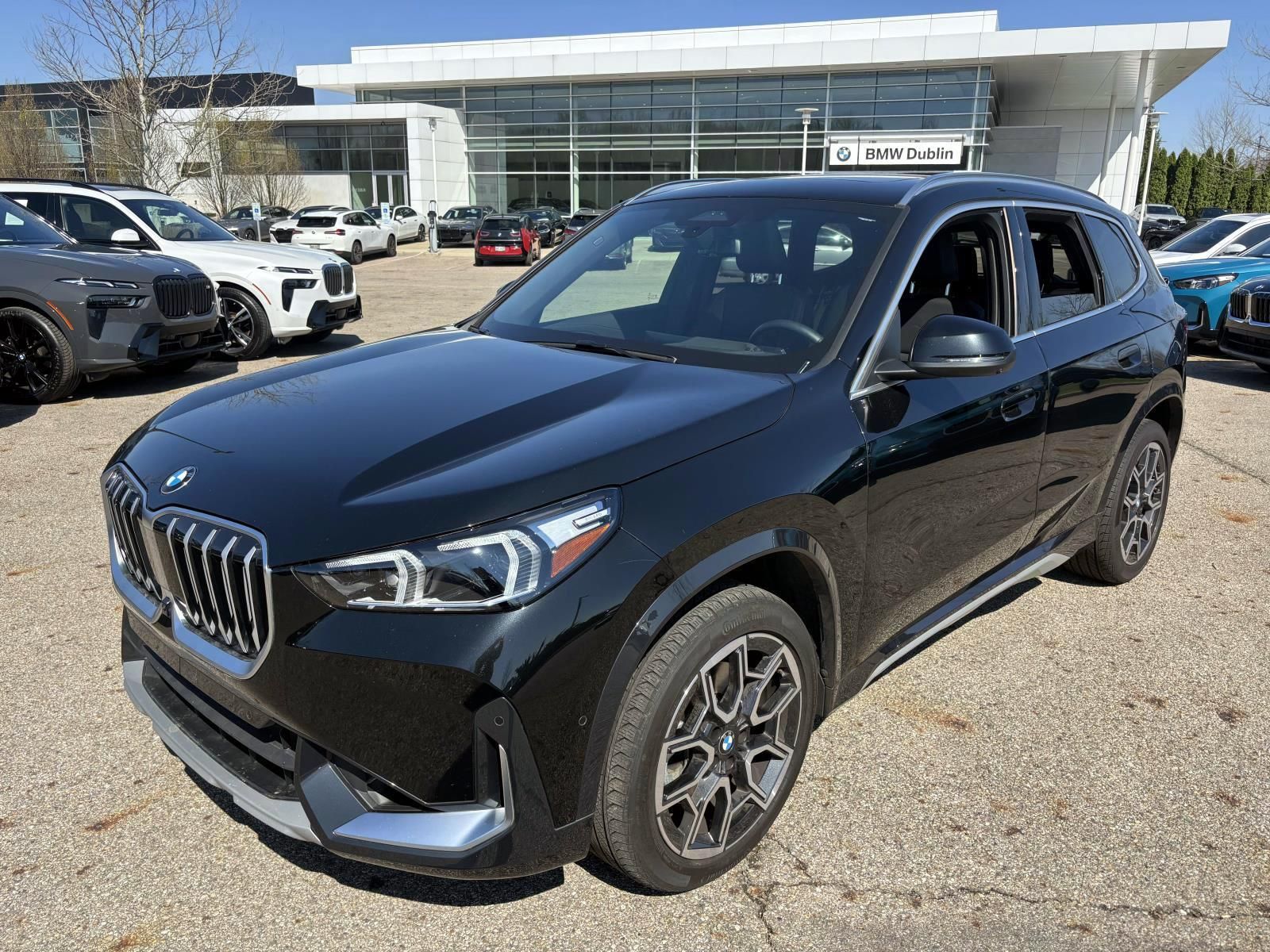 Black Sapphire Metallic 2025 BMW X1 xDrive28i SUV / Crossover All-Wheel Drive 7-Speed Automatic