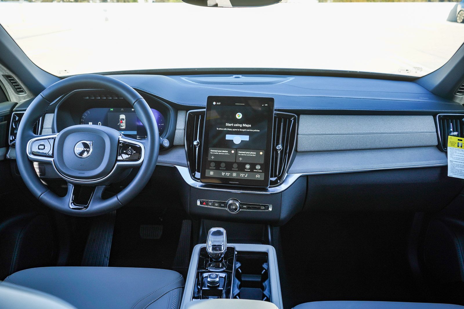 2026 Volvo XC90 Plus - Photo 12