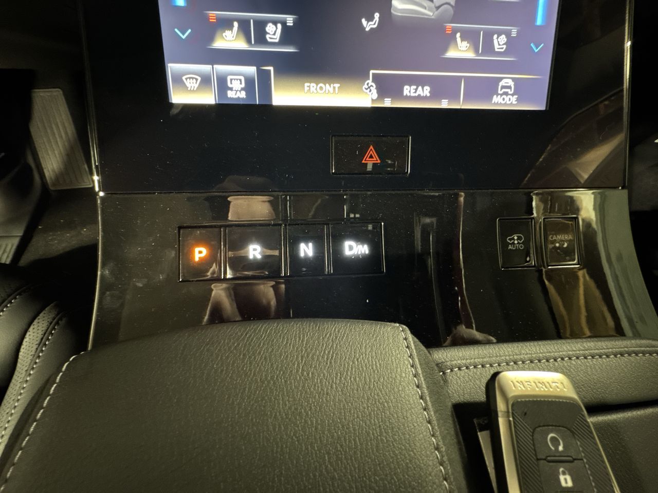 2025 Infiniti QX80 Luxe photo 22