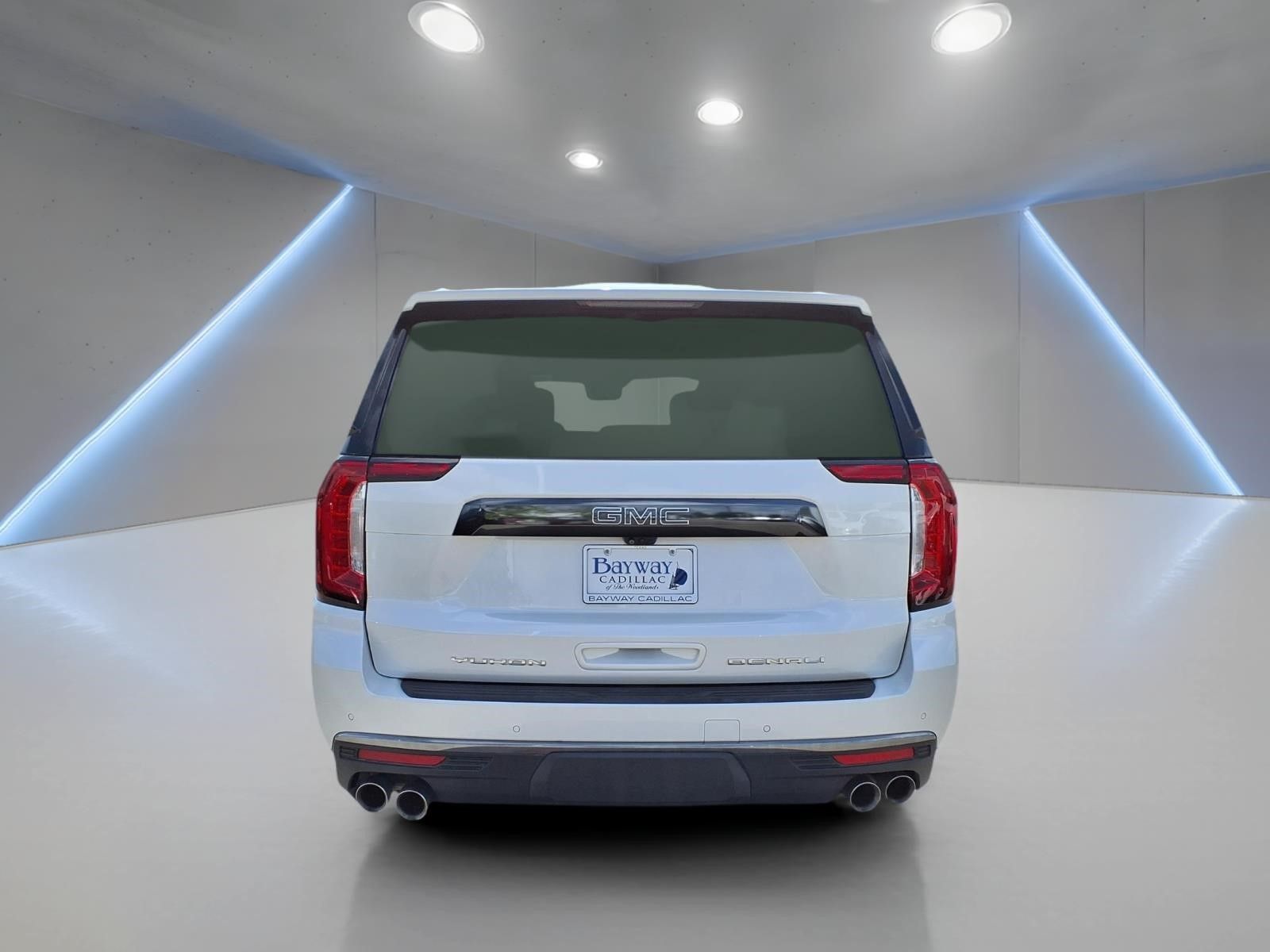 2024 GMC Yukon XL Denali Ultimate White at River Oaks CDJR