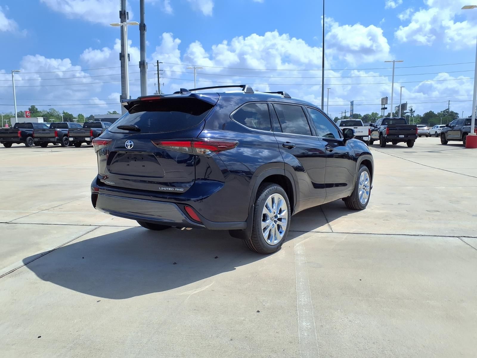 2026 Toyota Highlander Limited - 5