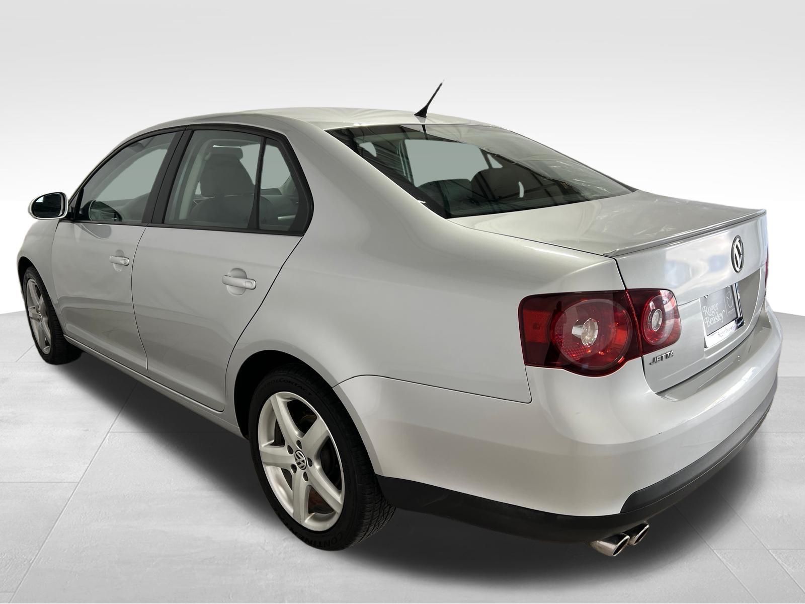 Used Car 2010 Volkswagen Jetta  For Sale Under $10,000 In Austin, Texas