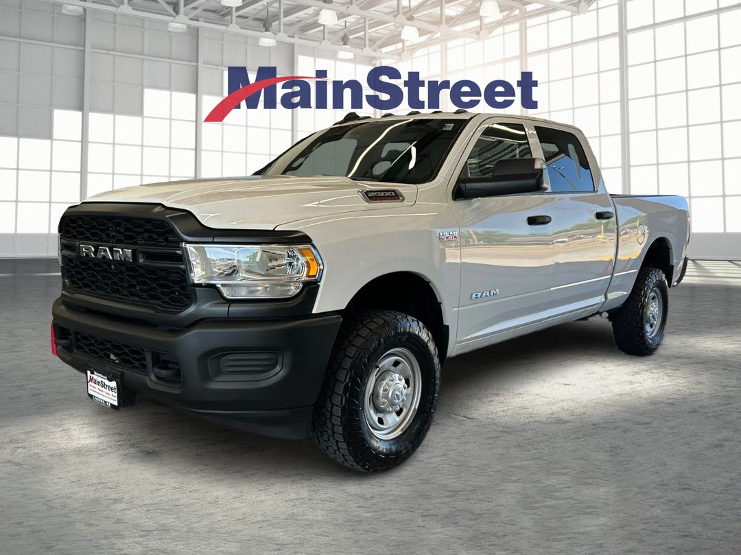Bright White Clearcoat 2022 RAM 2500 Pickup Truck Four-Wheel Drive 8-Speed Automatic