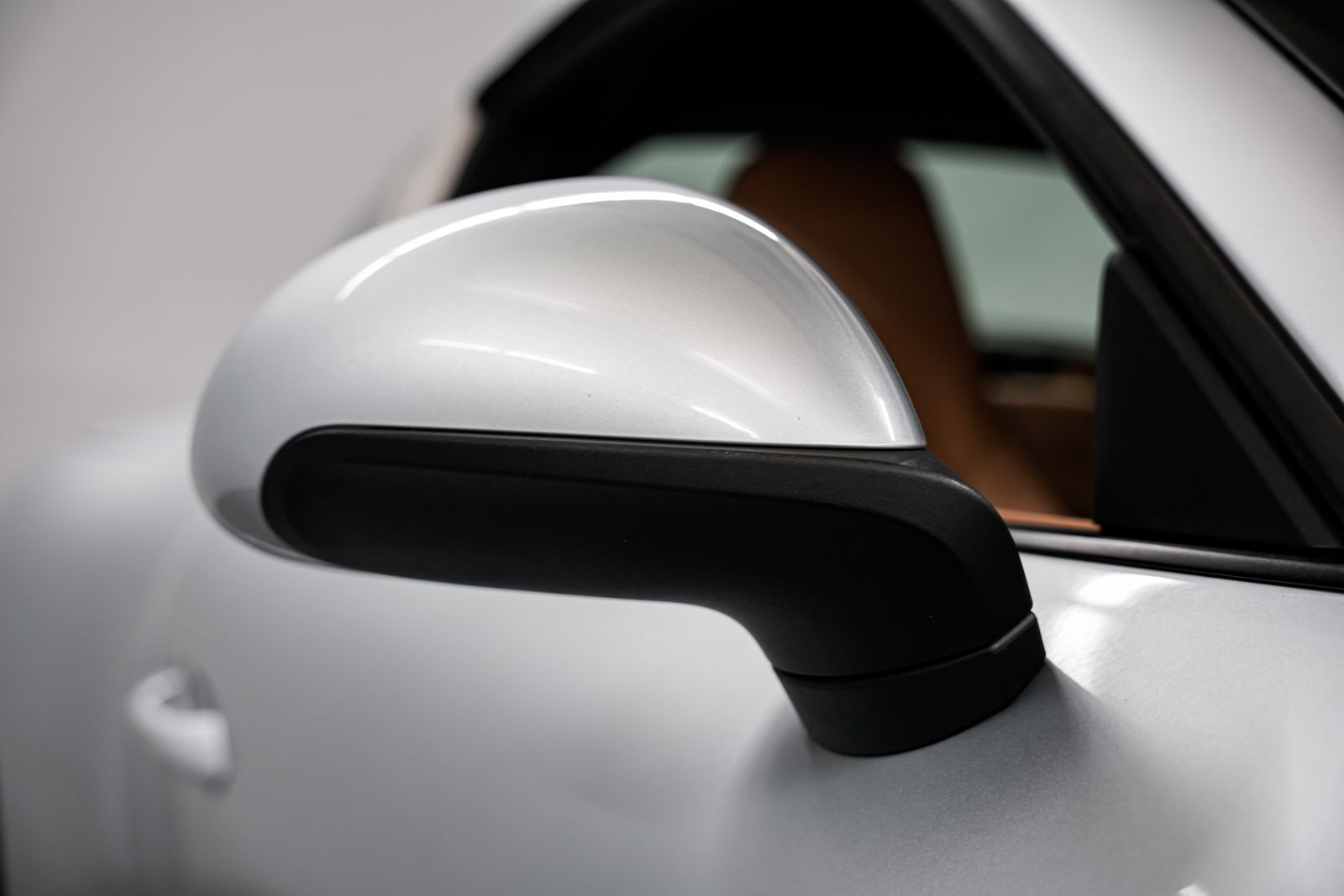 2017 Porsche 911 Targa 4 — photo 28