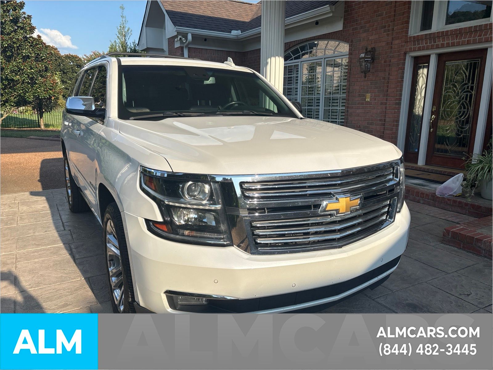 Used 2019 Iridescent Pearl Tricoat Chevrolet Premier image 8