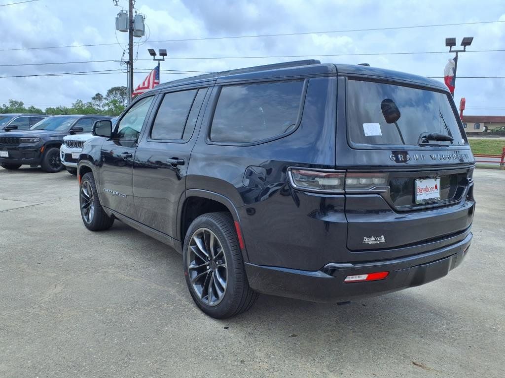 2025 Jeep Grand Wagoneer Series II - 3
