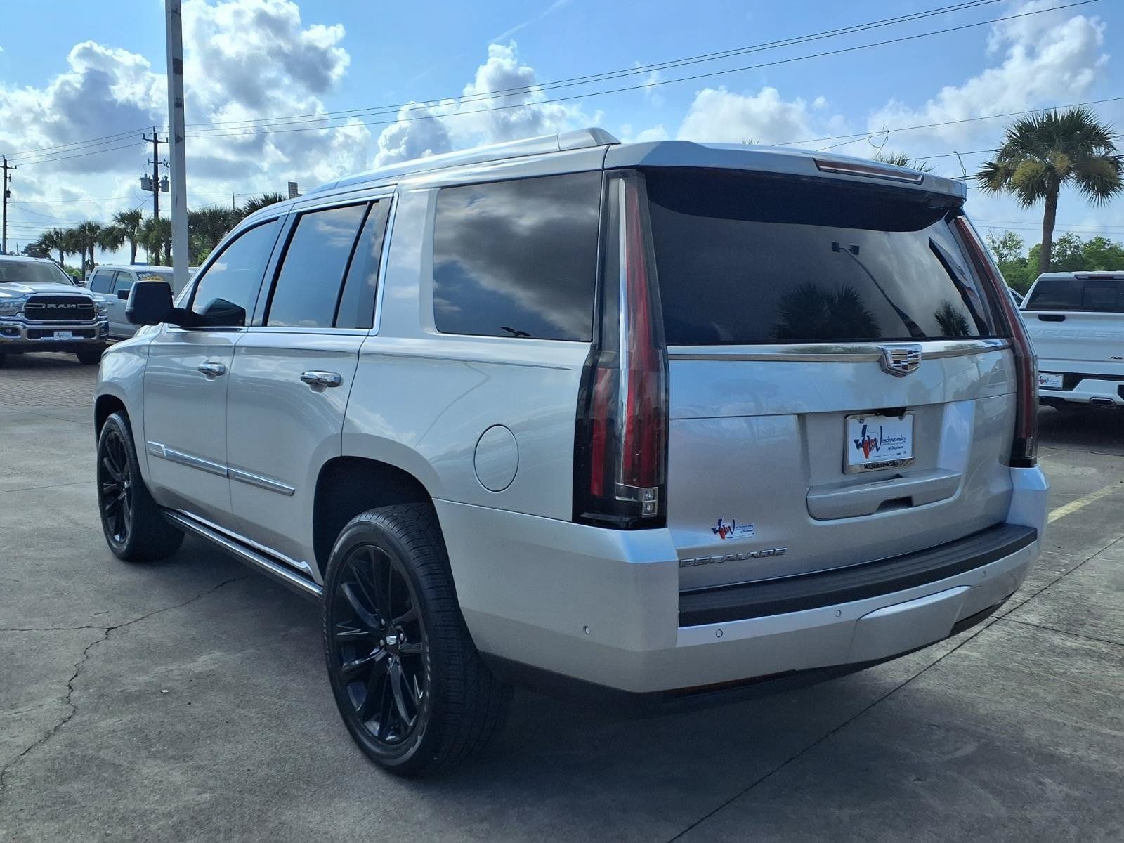 2020 Cadillac Escalade Premium Luxury Silver at Emmons Autoplex