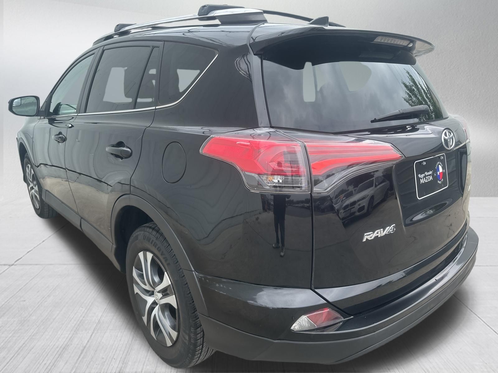 Used Car 2017 Toyota Rav4  Le For Sale Under $20,000 In Austin, Texas