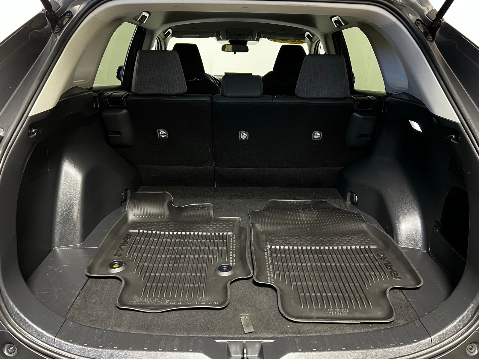 Thumbnail: 2024 Toyota RAV4 - 24