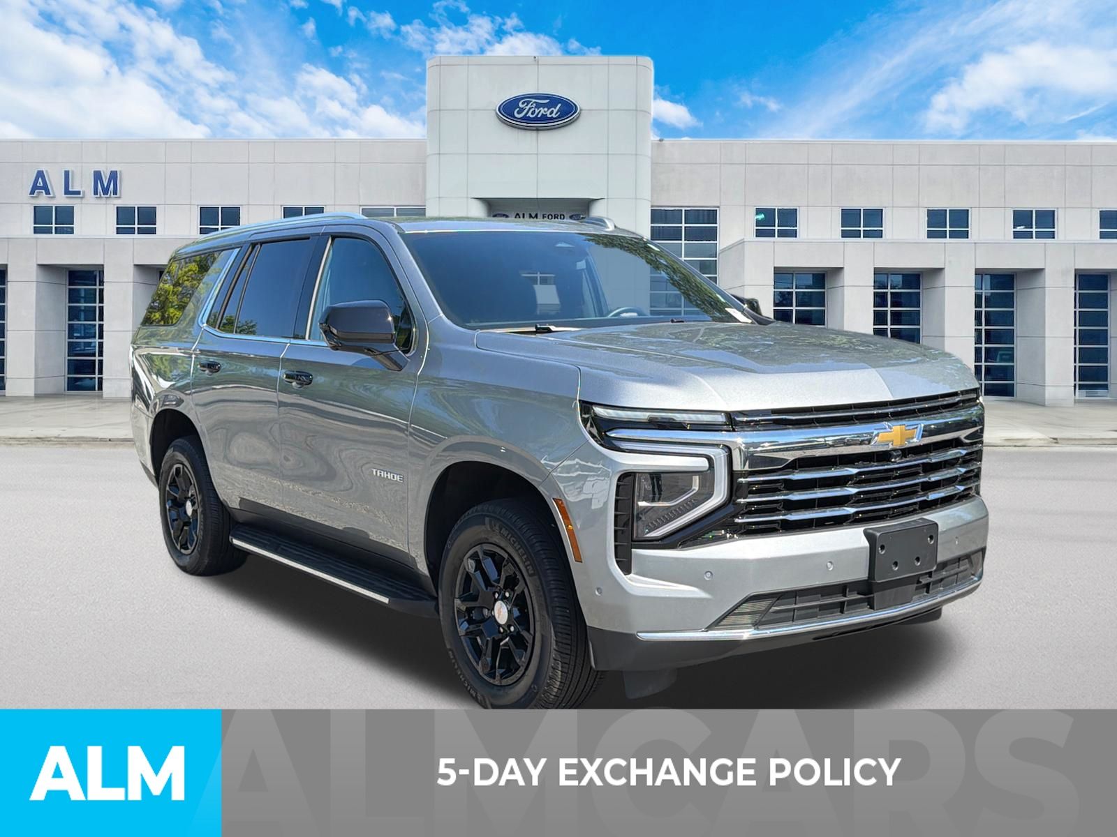 Used 2025 Gray Chevrolet LT image 3