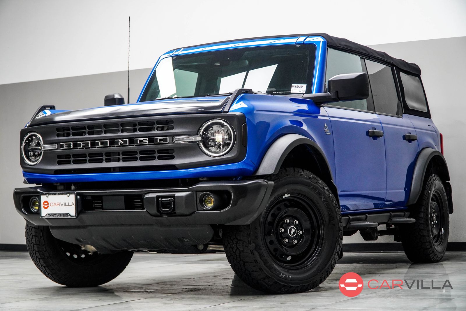 Velocity Blue Metallic 2022 Ford Bronco Black Diamond Advanced 4-Door 4WD SUV / Crossover Four-Wheel Drive 7-Speed Manual