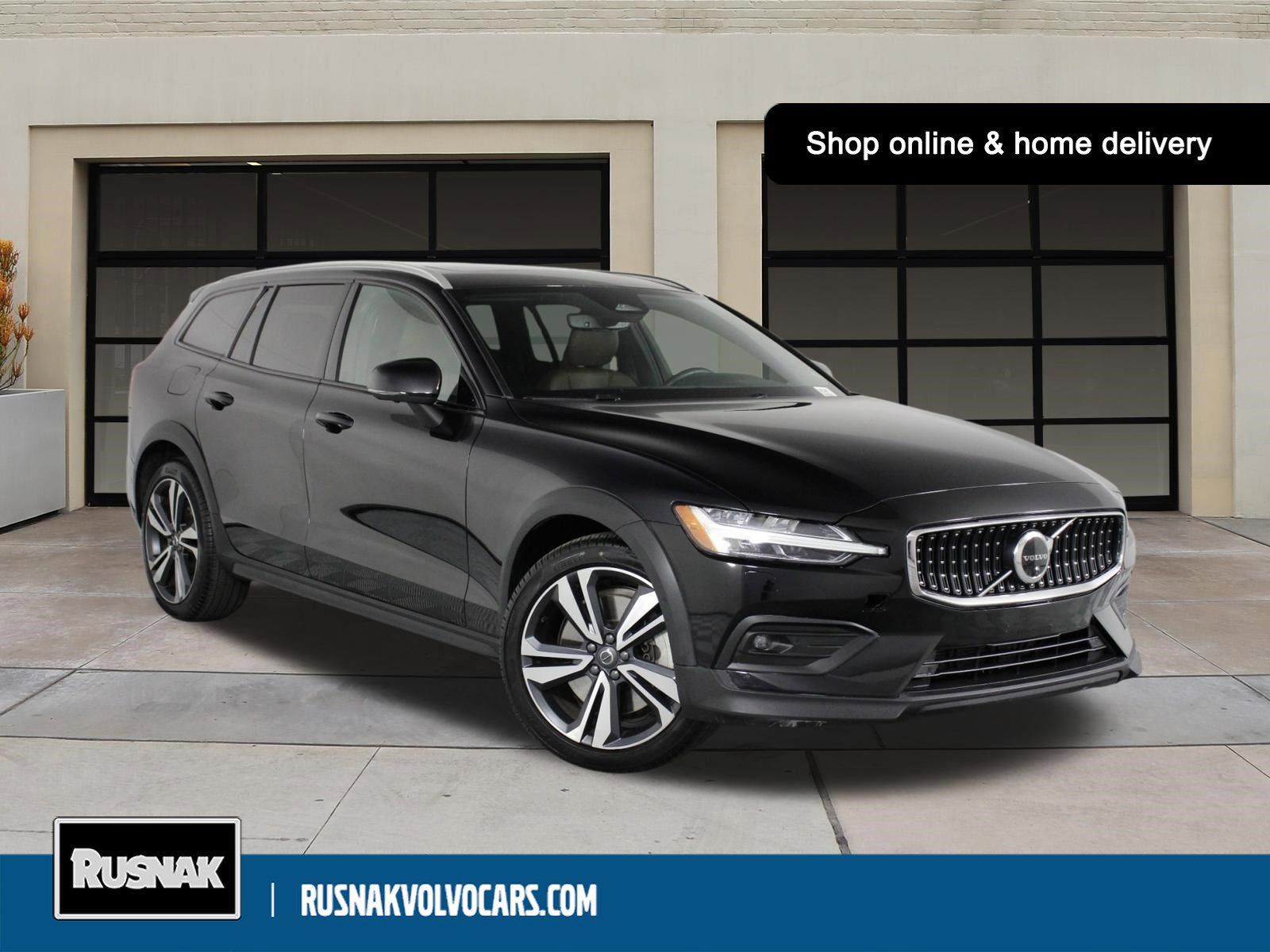 2023 Volvo V60 Cross Country B5 Plus AWD