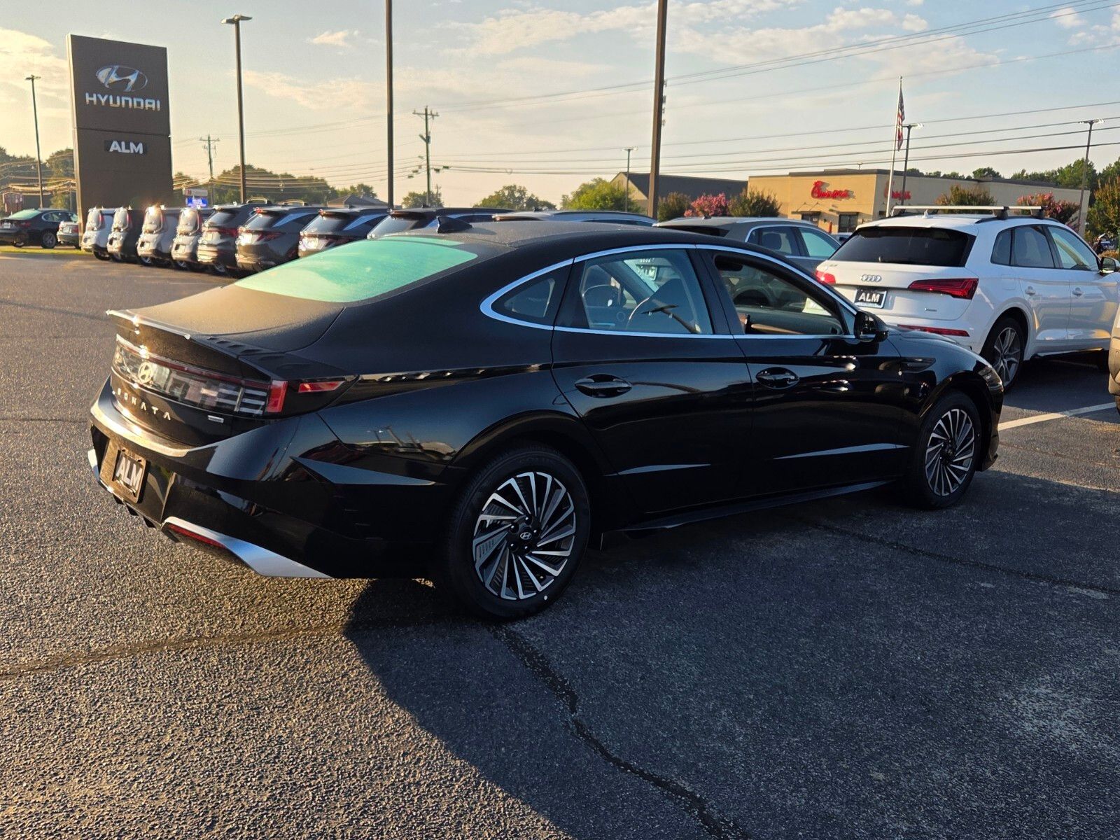 New 2026 Black HYUNDAI SEL image 13