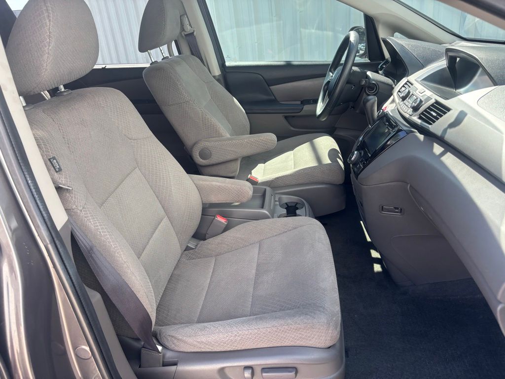 Used Car 2016 Honda Odyssey  Se For Sale Under $20,000 In Austin, Texas