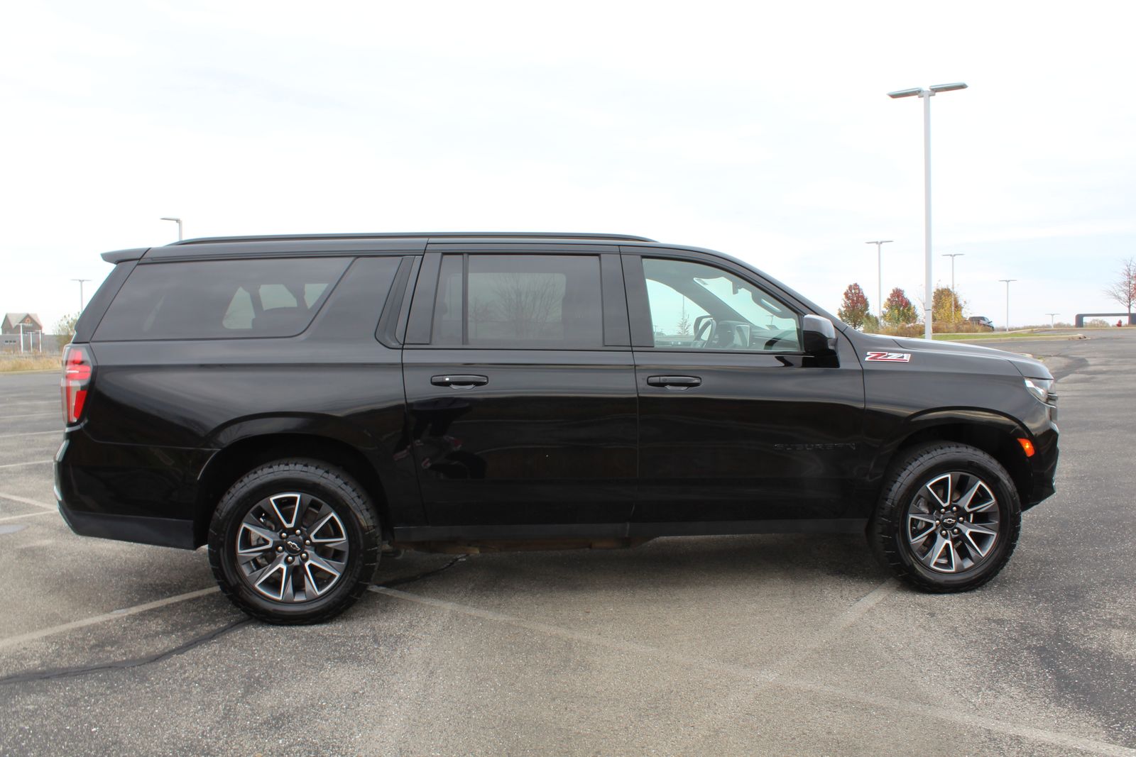 2022 Chevrolet Suburban Z71 4