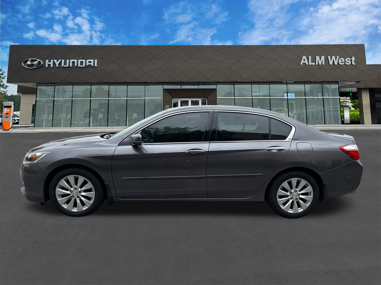 Used 2015  Honda EX-L image 8