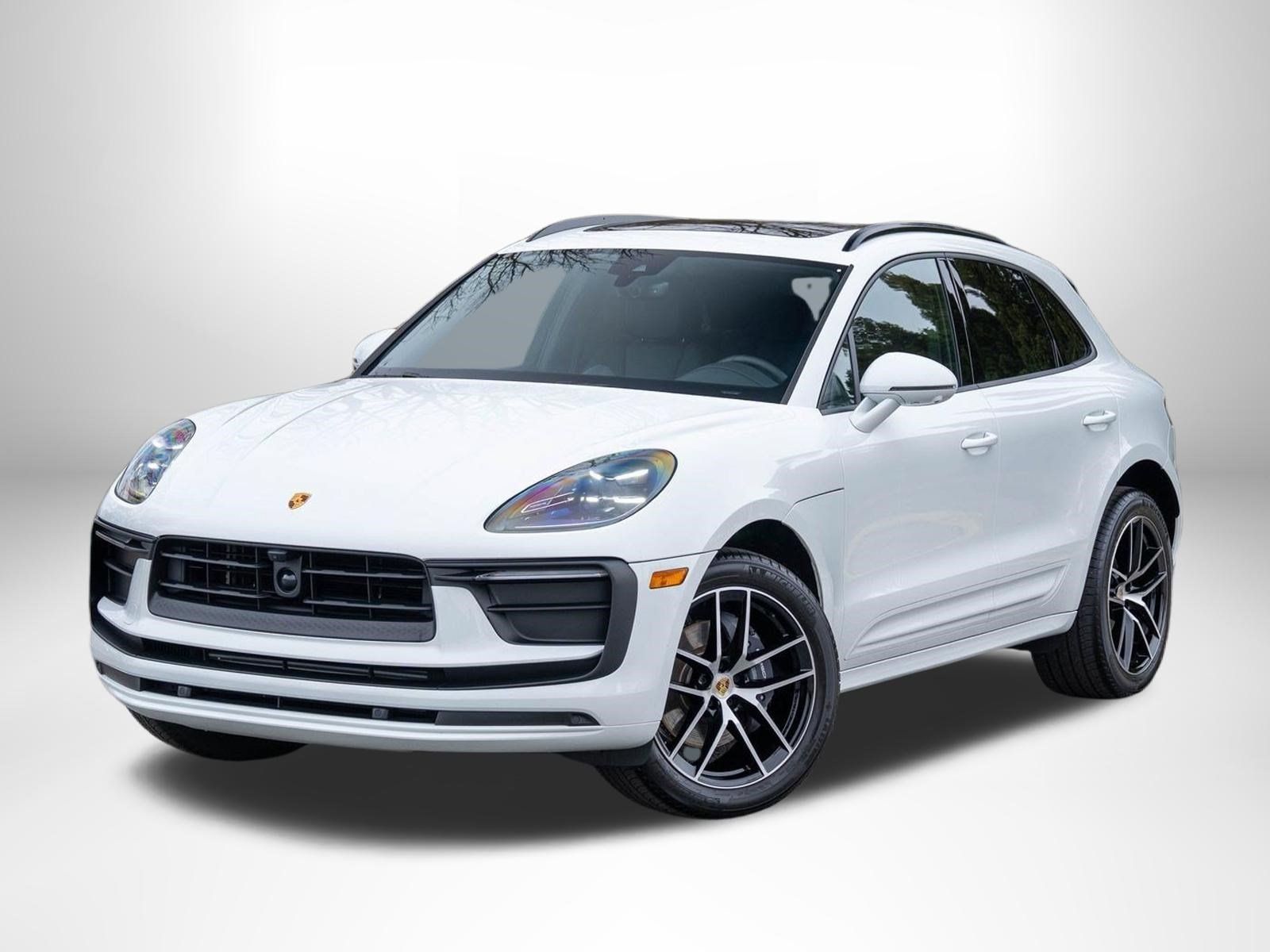 White 2025 Porsche Macan SUV / Crossover All-Wheel Drive 7-Speed Automatic