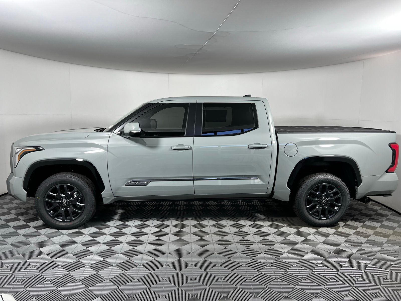 2025 Toyota Tundra Platinum 7