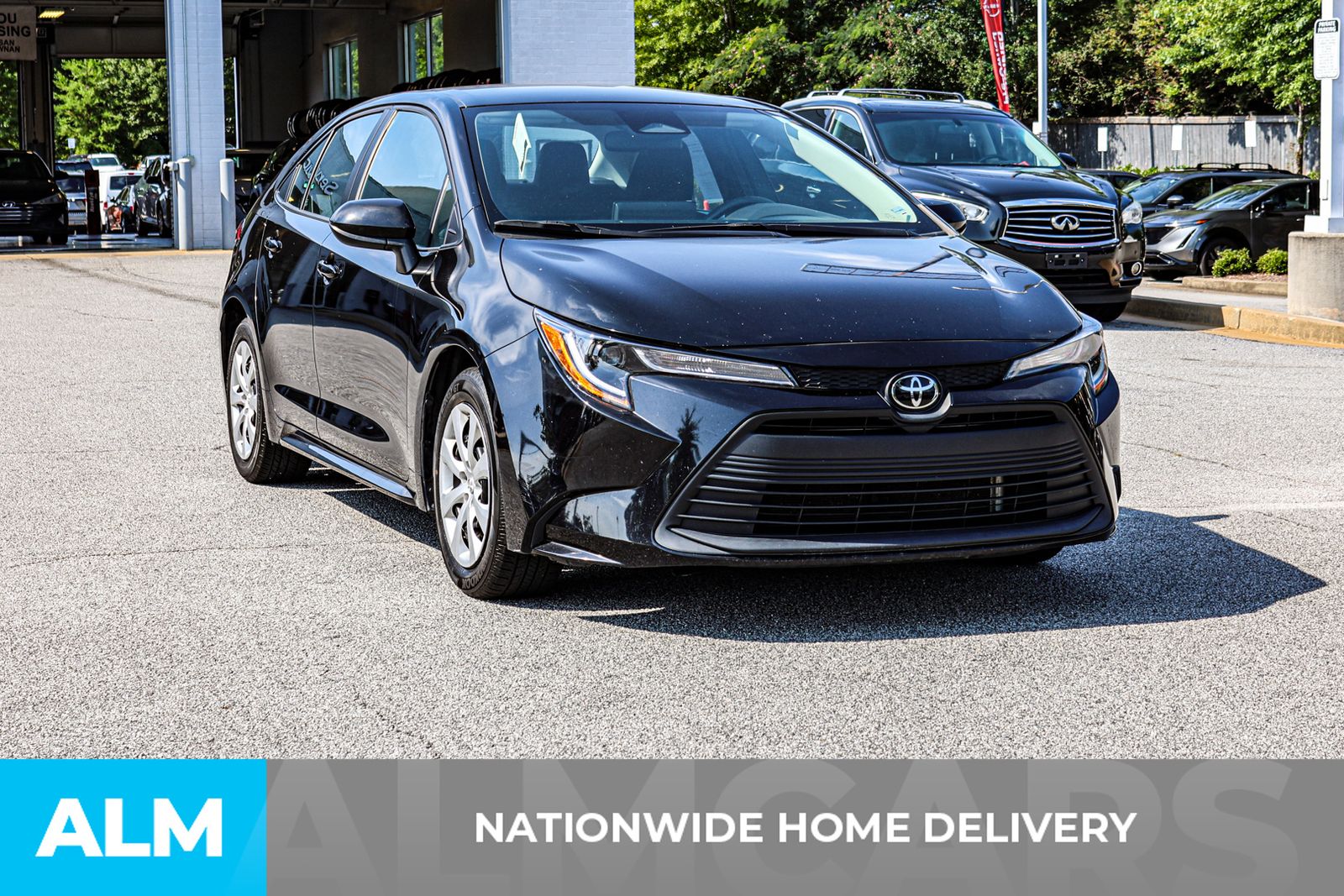 2023 Toyota Corolla LE photo 4