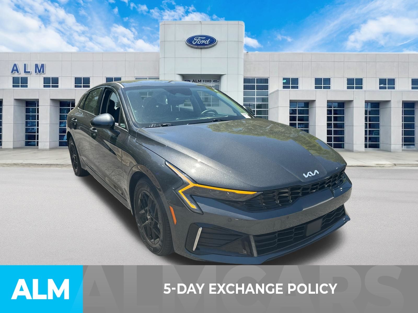 Used 2026 Gray Kia LXS image 3