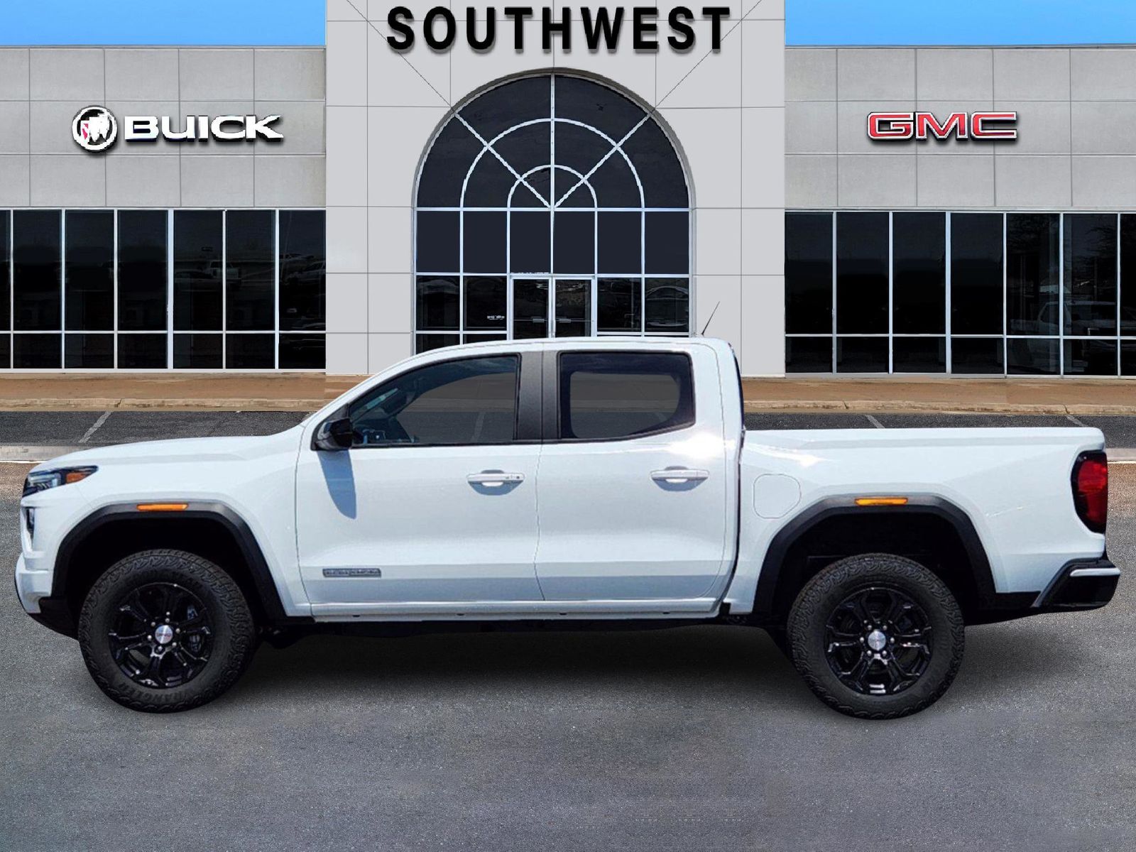 2024 GMC Canyon Elevation 3