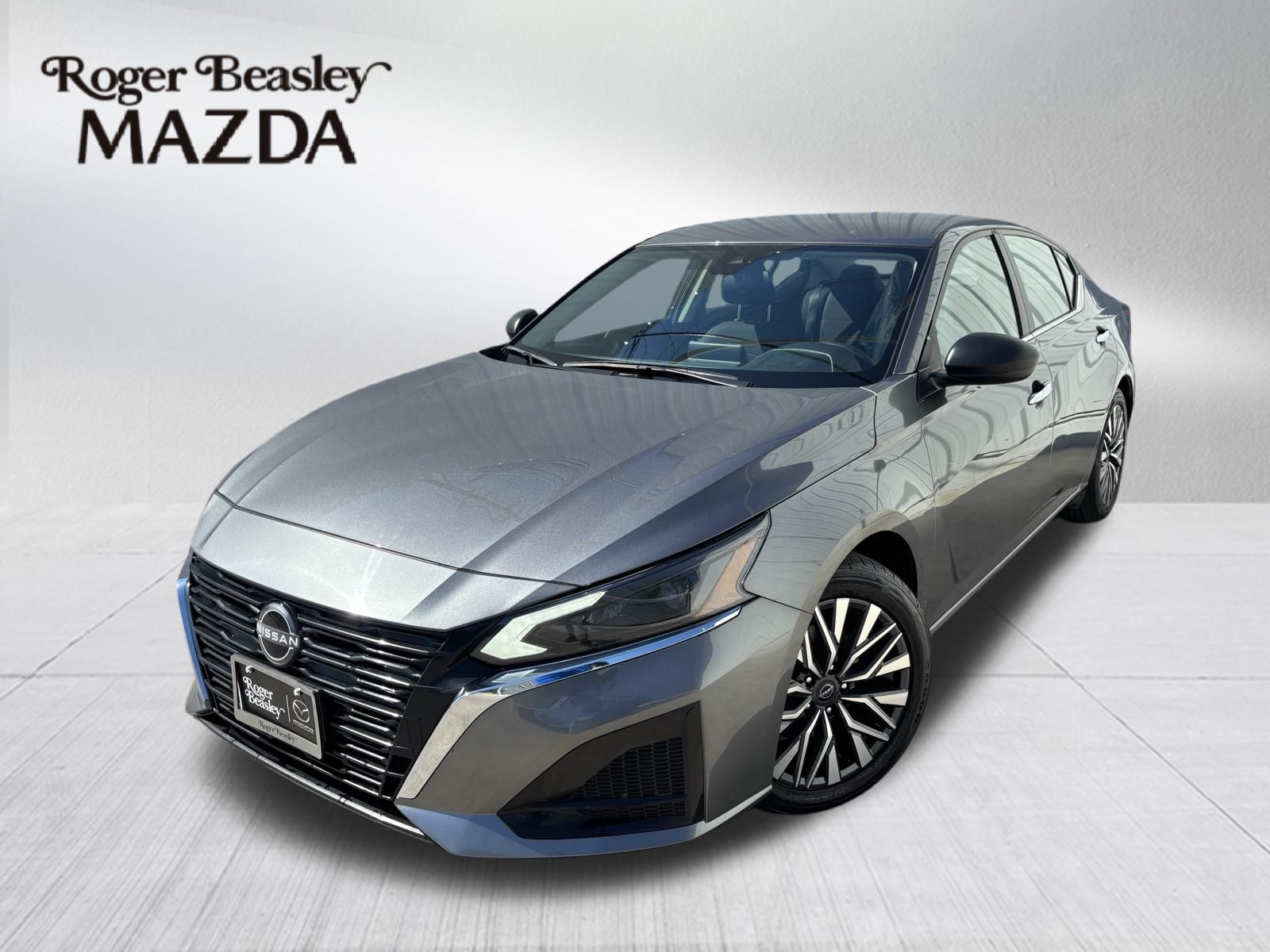 Used Car 2024 Nissan Altima  2.5 Sv For Sale Under $20,000 In Austin, Texas