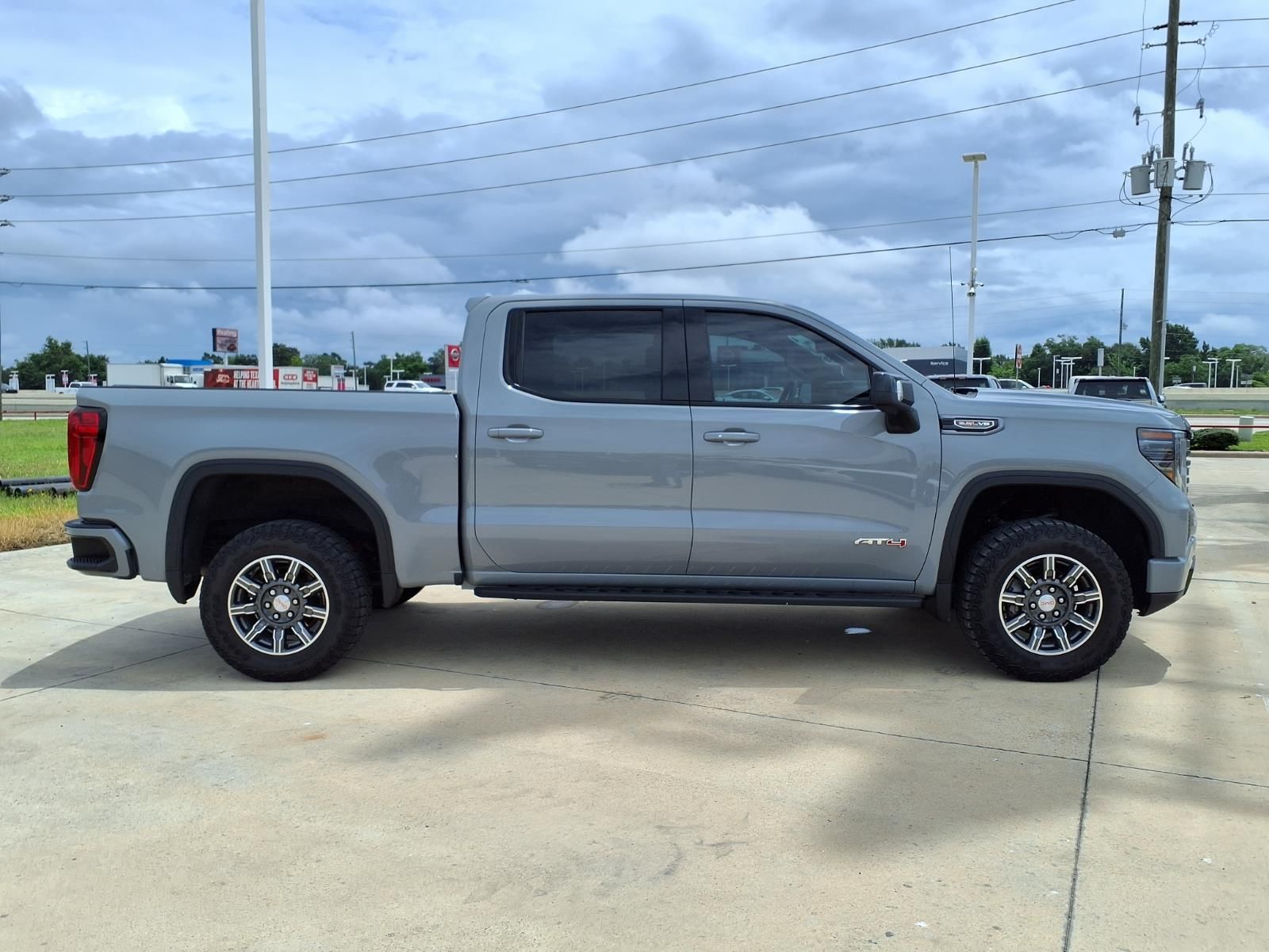 2024 GMC Sierra 1500 AT4 - 4