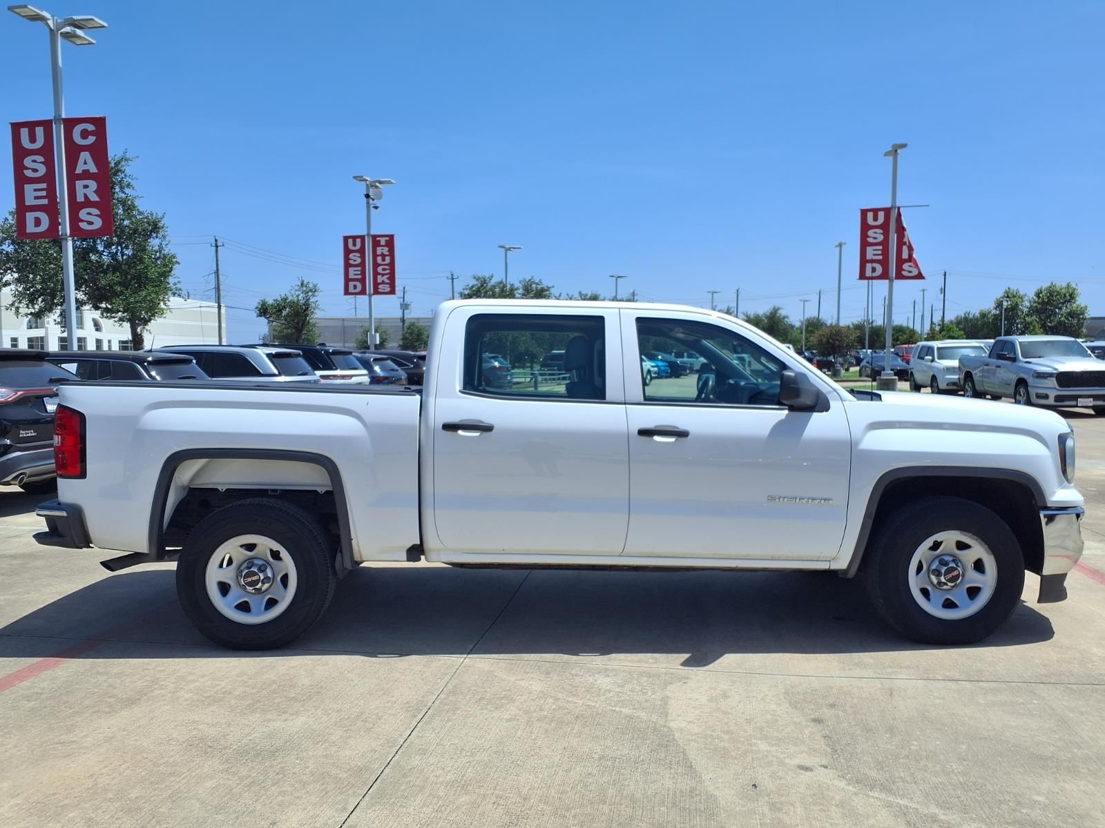 2018 GMC Sierra 1500 Base White at North Houston Mitsubishi
