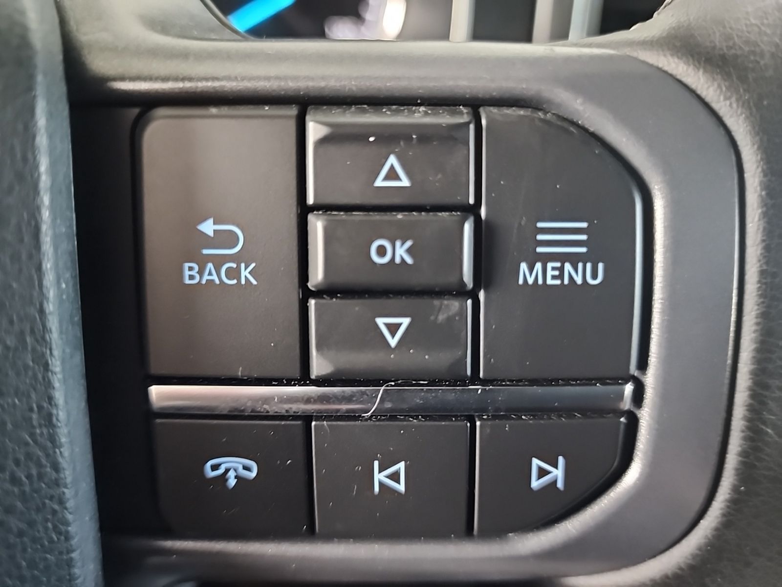 Certified Used 2023 Avalanche Ford XLT image 18