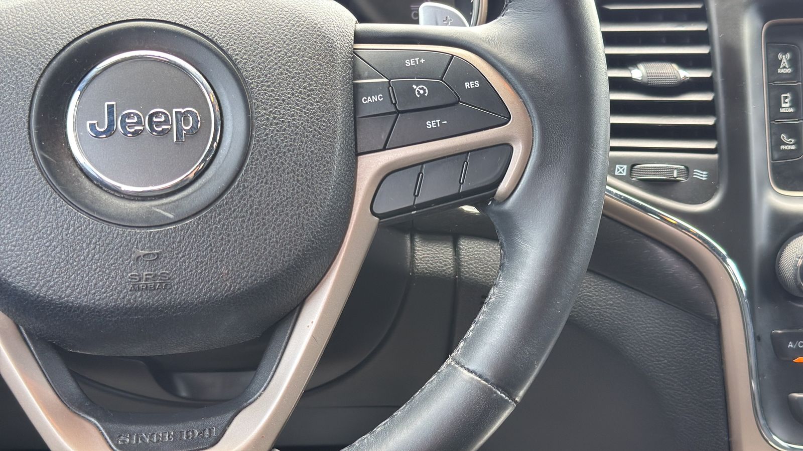 Used Car 2017 Jeep Grand Cherokee  Laredo For Sale Under $15,000 In Austin, Texas