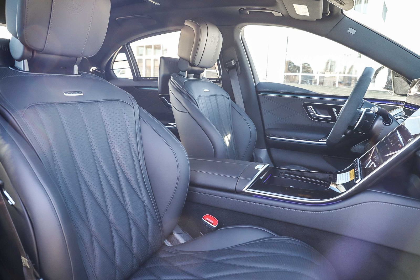 2025 Mercedes-Benz S-Class S 63 - Photo 18