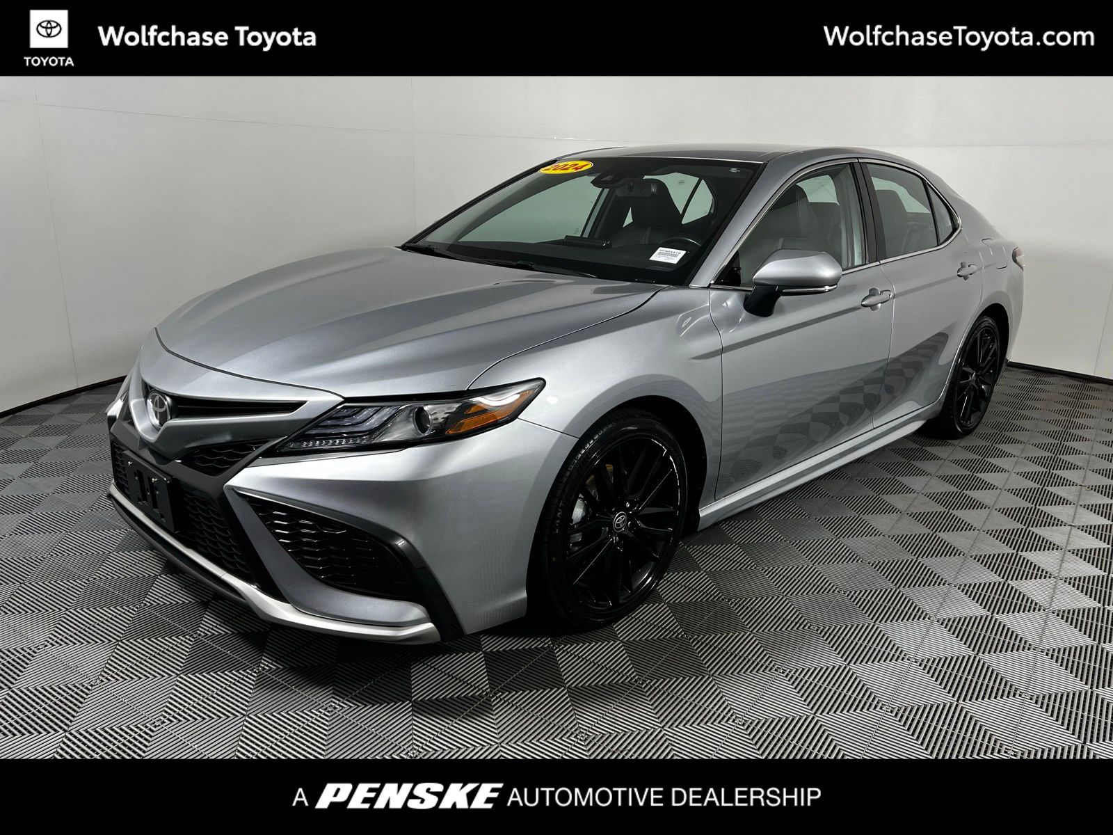 2024 Toyota Camry XSE FWD