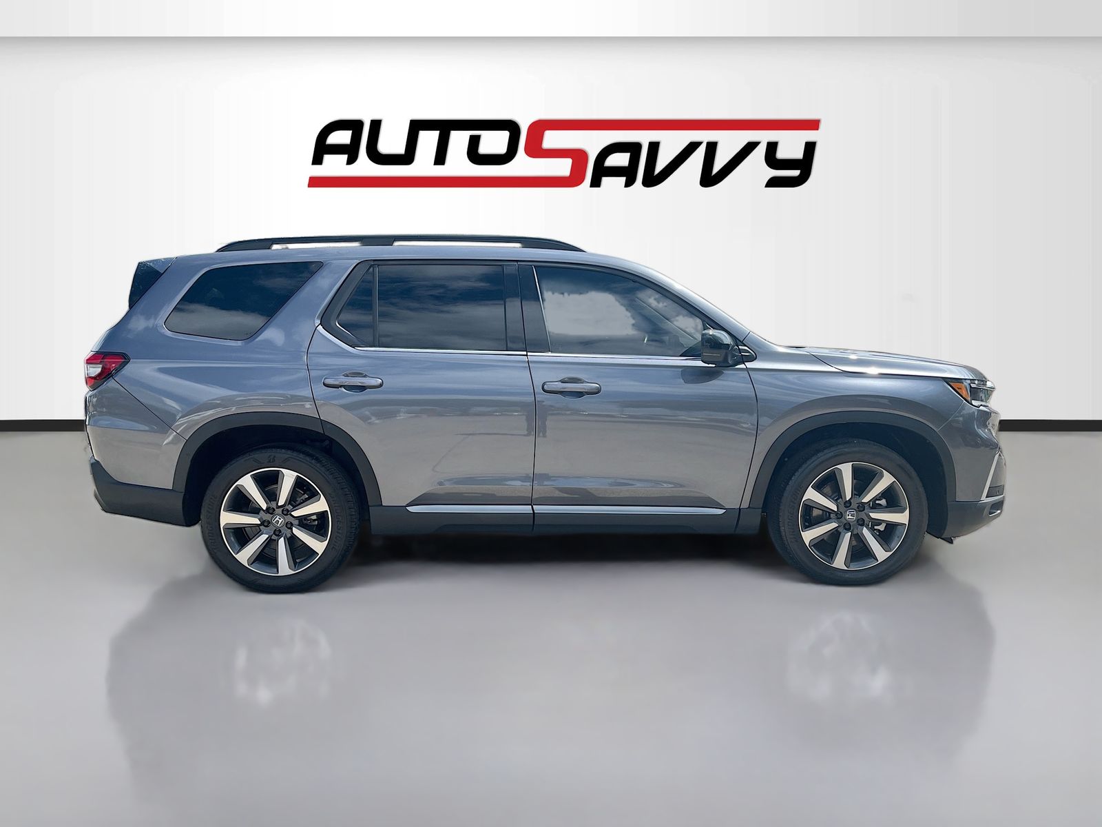 2025 Honda Pilot Elite AWD's photo