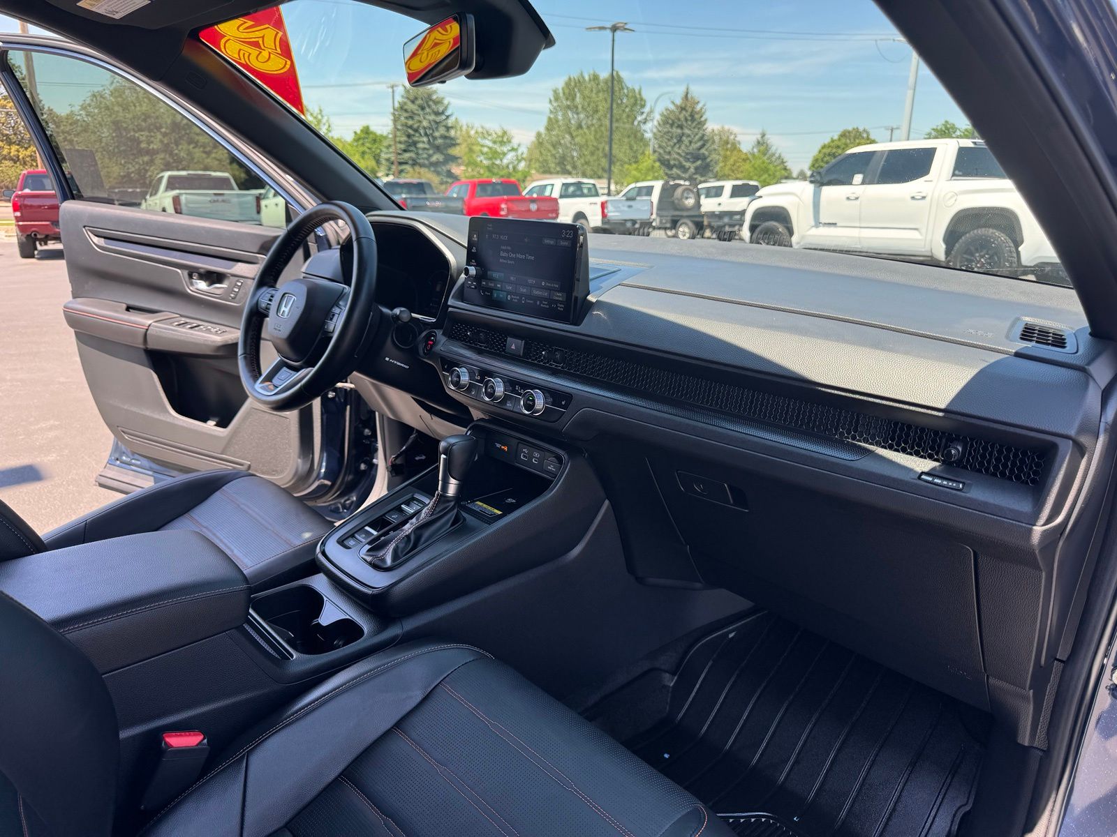 Used 2025 Honda CR-V Hybrid SUV