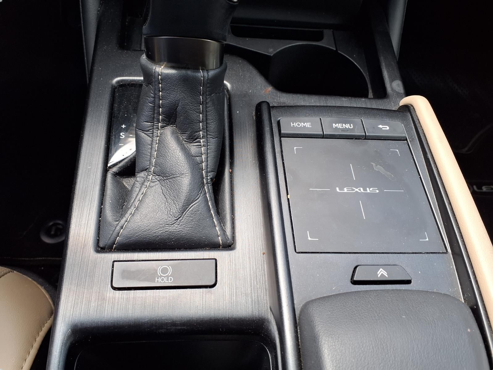 2019 Lexus ES 350 White at Emmons Autoplex