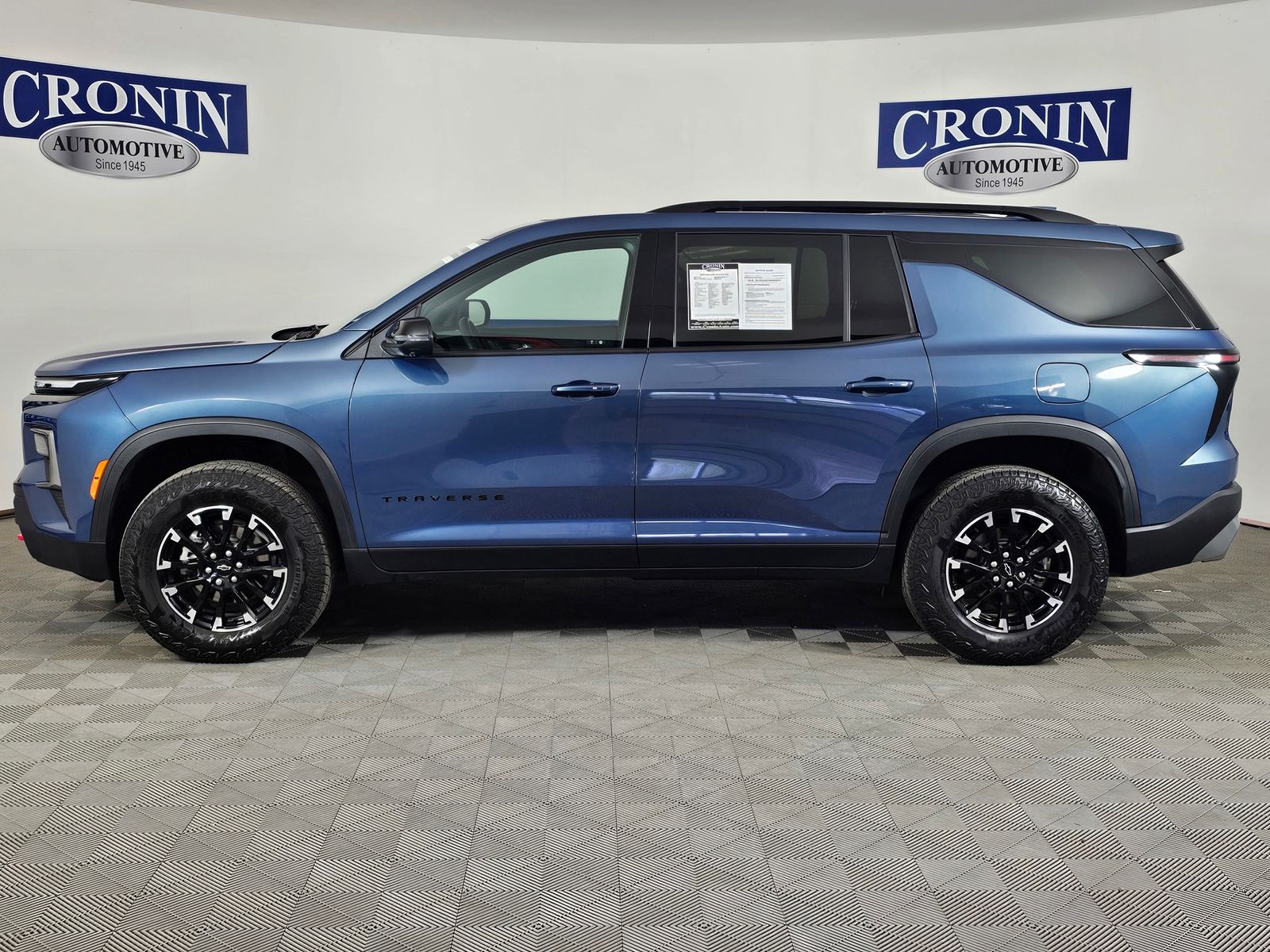 View vehicle photo 2