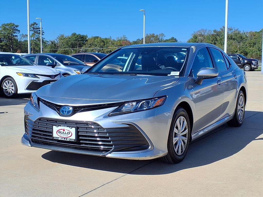 2021 Toyota Camry Hybrid LE  at Gullo Toyota