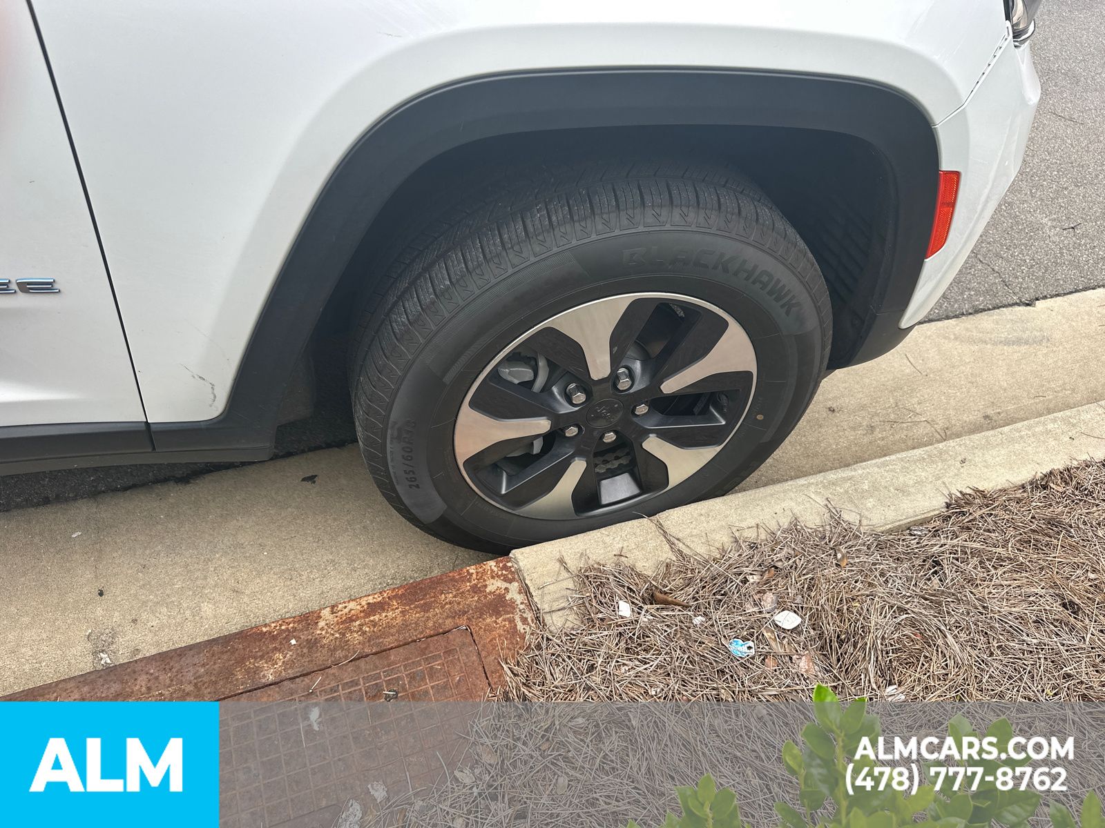 Used 2024 White Jeep 4xe image 15