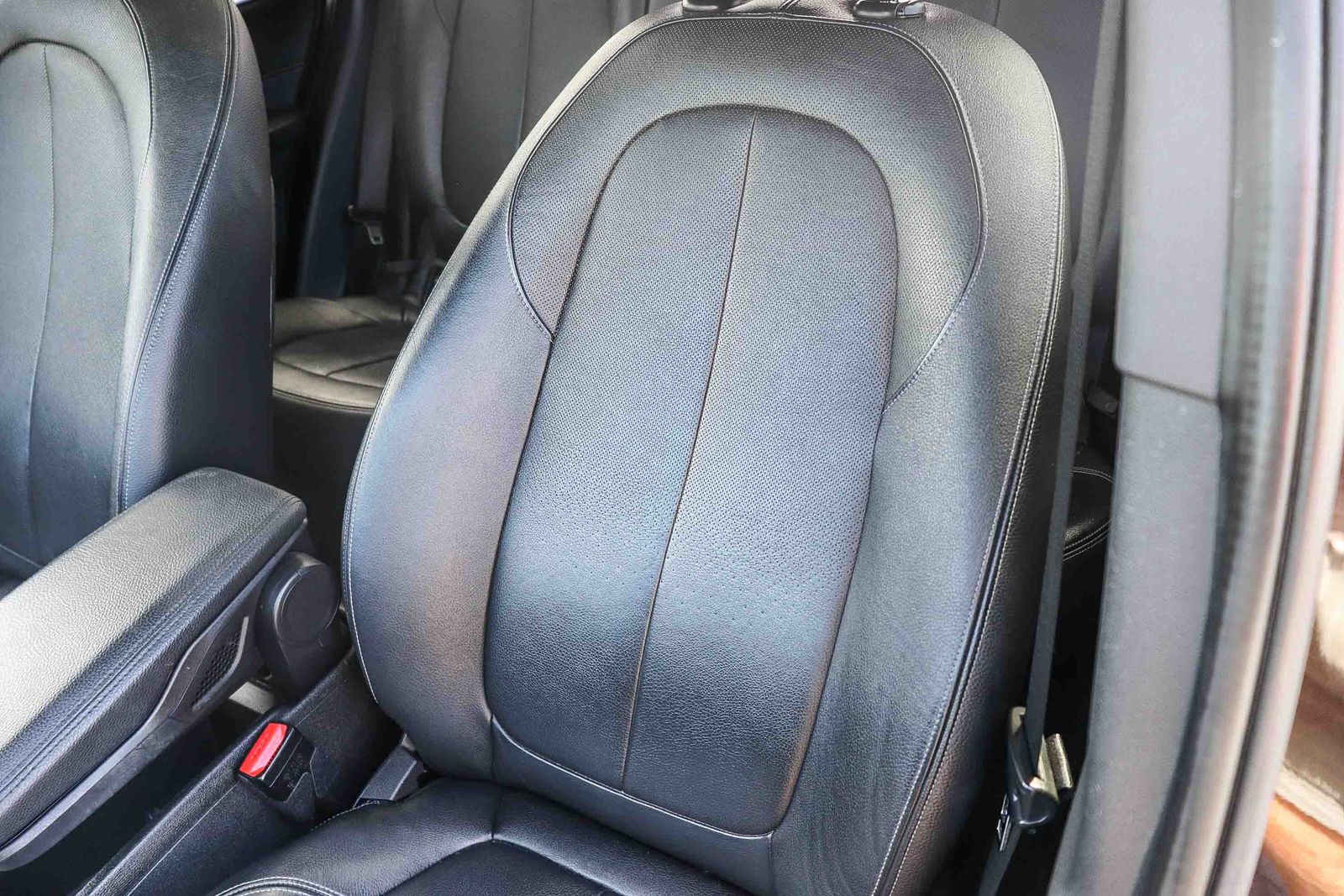 Used 2016 Brown BMW xDrive28i image 32
